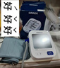 欧姆龙（OMRON）U725A家用电子血压计 柔光语音播报大屏显示血压仪大画面语音款】 实拍图