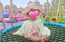 BabyWatch婴儿防晒斗篷披风小月龄 宝宝外出薄款透气防紫外线夏冰丝防晒衣 原纱UPF50+防晒- 奶油白＋松果绿 80 (均 码) 实拍图