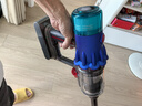戴森（DYSON）【国家补贴15%】V12 Detect Slim Fluffy轻量高端吸尘器 光学探测微尘 140AW强劲吸力 除螨 蓝色 实拍图