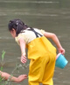 熊火儿童下水裤户外玩水服捉鱼赶海半身涉水裤背带连体鞋防水沙滩 31 鞋内19.5cm 实拍图