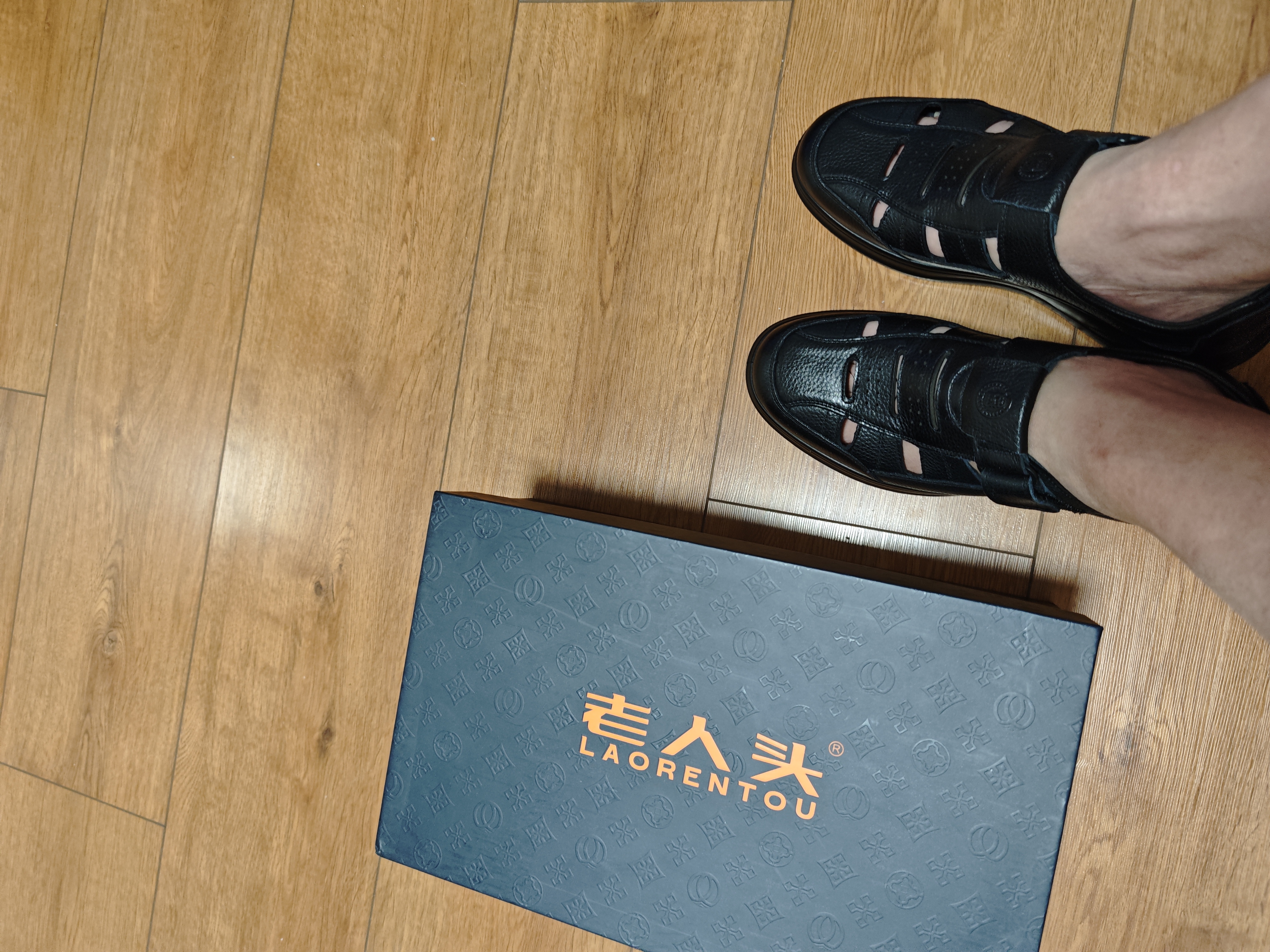 老人头（LAORENTOU）皮凉鞋男真皮夏季透气镂空鞋商务休闲包头凉皮鞋男 LL177 黑38 实拍图