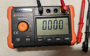 胜利仪器（VICTOR）兆欧表 绝缘表 绝缘电阻测试仪 250V/500V/1000V 数字摇表 VC60B+ 实拍图