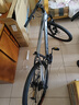 飞鸽（FLYING PIGEON）山地自行车成人男女变速山地车青少年中小学生车越野户外骑行单车 【铝合金】G8002代-辐条轮-灰色 27.5寸轮组（适合170-190cm） 24速标准版 实拍图