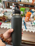 REVOMAX锐虎单手开盖水杯无螺纹保温杯男士大容量保冷杯砂石绿592ml 实拍图