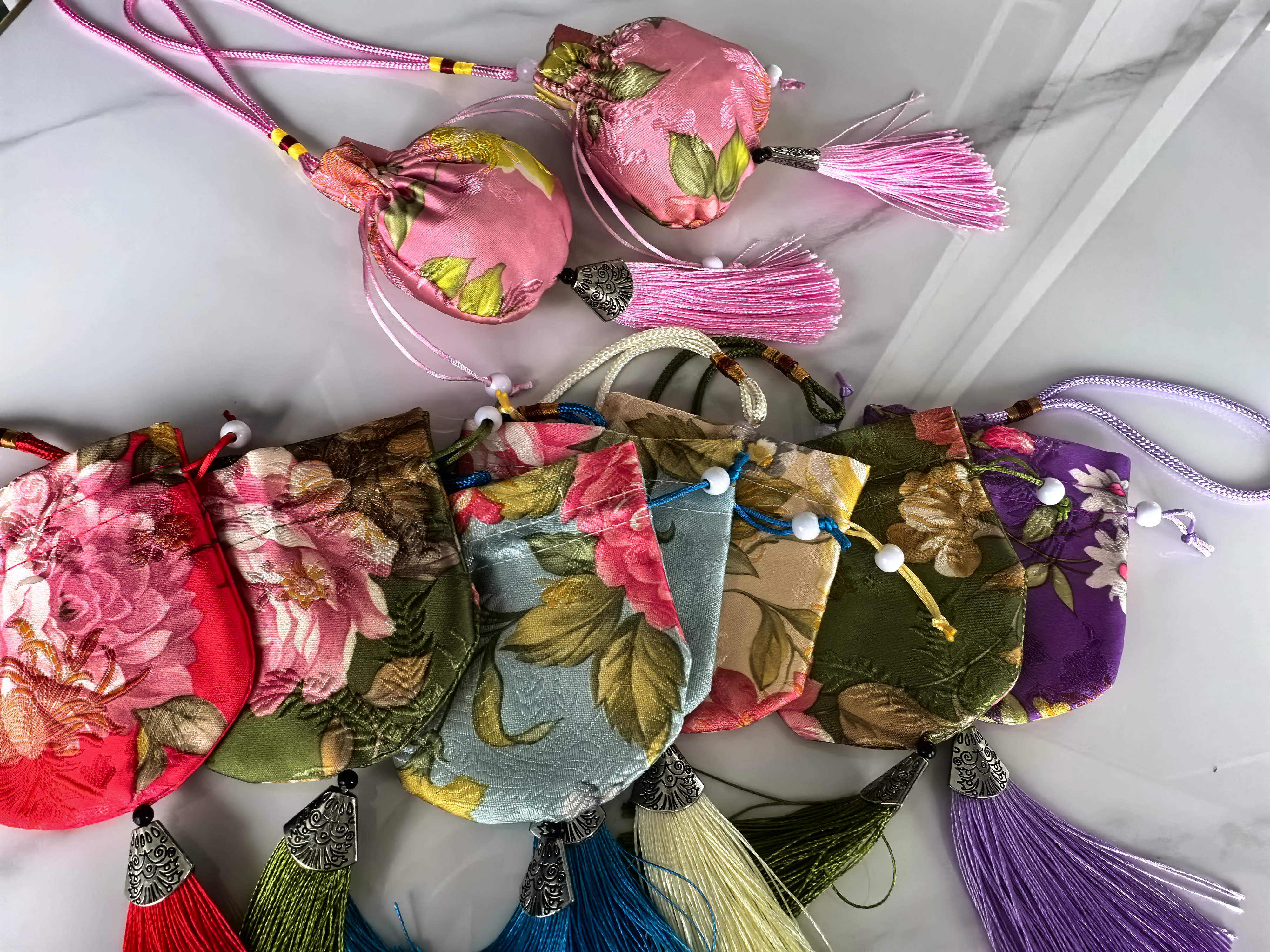 边晓古风随身汉服香包香囊袋 端午节荷包刺绣挂件车载薰衣草艾叶定制 牡丹-香槟色 实拍图