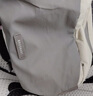 BAGSMART斜挎包大容量相机包男女休闲通勤便携单肩包胸包邮差包户外包送礼 灰色 中包 实拍图