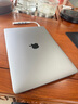 苹果（Apple） MacBook Pro/Air 二手苹果笔记本电脑 商务 办公 游戏 设计 剪辑 99新20款H22灰H42银H52金8G+512G 实拍图