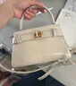 CHARLES&KEITH鳄鱼纹凯莉包手提斜挎婚包包女包生日礼物CK2-50270880-1 Ivory象牙色 S 实拍图