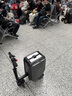 全新智能电动行李箱骑行拉杆旅行登机箱机箱大容量智能代步密码箱 灰色豪华版(可登机）一块电池 实拍图