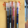 直液式走珠中性笔ins巨能写大容量书写顺滑黑色笔0.5签字笔3秒速干全针管学生刷题笔 【2黑+1红+1蓝】 直液式走珠笔 顺滑 大容量 3秒速干 实拍图