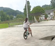 凤凰山地自行车男女变速山地车碟刹青少年儿童自行车学生单车 星际 橙蓝【变速+辐条轮】 18寸【适合120-155cm】 实拍图