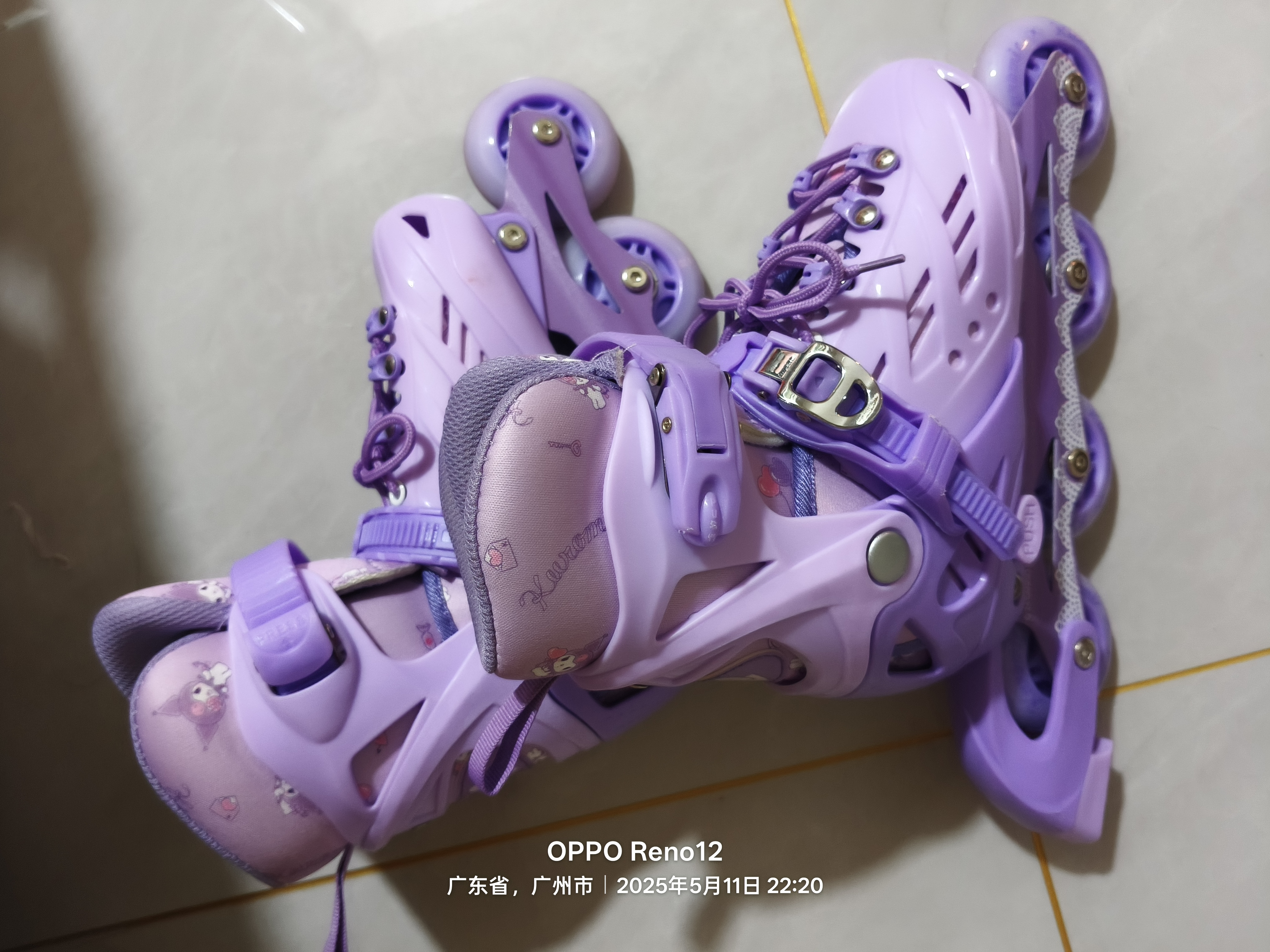 ADKING库酷洛米溜冰鞋女童轮滑鞋男童滑轮儿童滑冰6-12岁旱冰全套装初学 酷洛米-尊享护具+背包+路障礼包 M 码( 脚长200-230mm)平时31-36码 实拍图