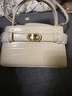 CHARLES&KEITH鳄鱼纹凯莉包手提斜挎婚包包女包生日礼物CK2-50270880-1 Ivory象牙色 S 实拍图