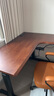 木藝生转角双电机电动升降电脑桌家用办公双人L型桌子工作台拐角书桌 双电2节插排右拐角3cm实木胡桃色 1.4*1.1M(升级加强版收纳横梁) 实拍图