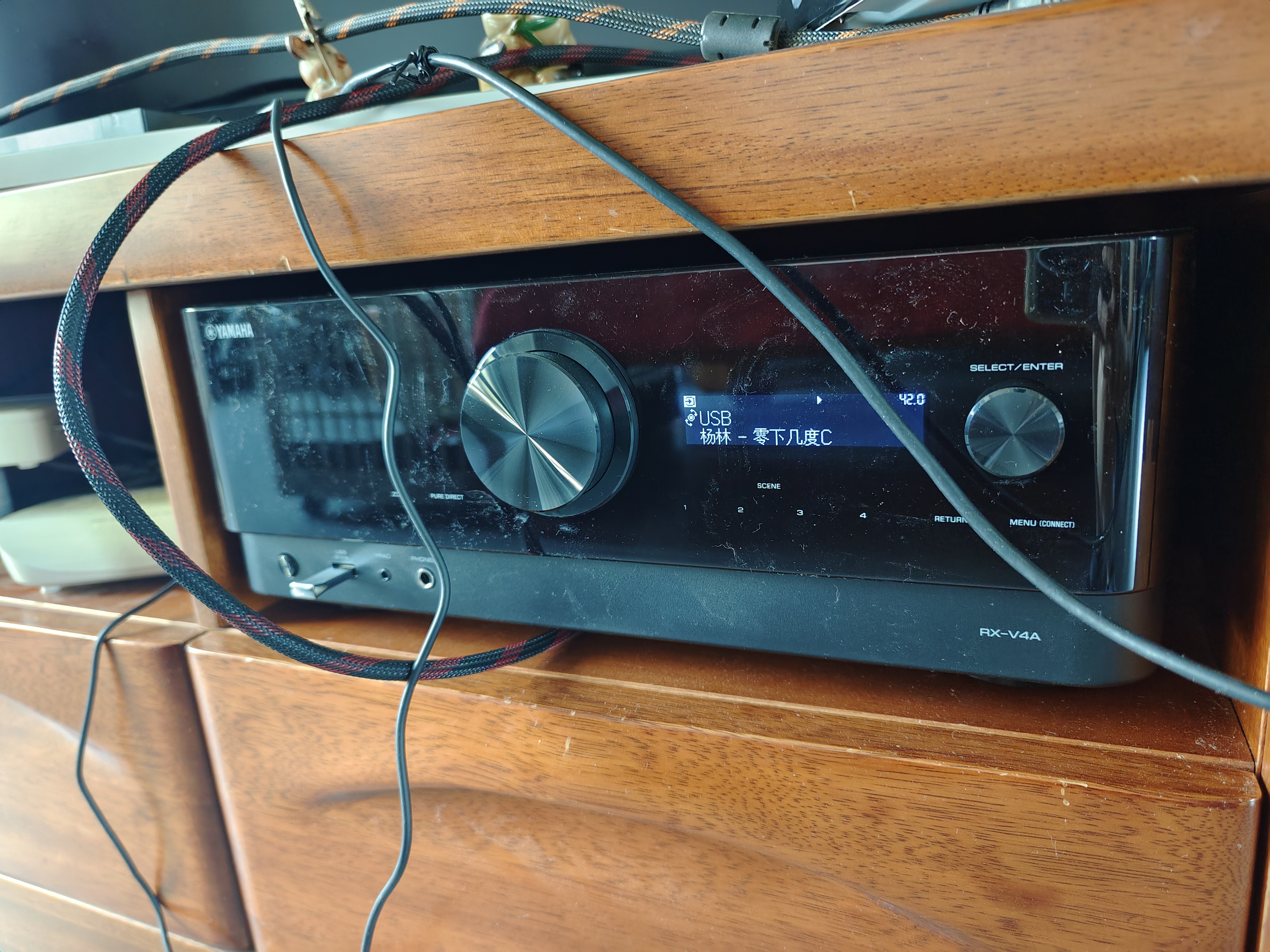 雅马哈（YAMAHA）RX-V4A/V6A家用家庭影院8K大功率AV功放机5.2/7.2声道蓝牙解码功放机 RX-V4A 实拍图