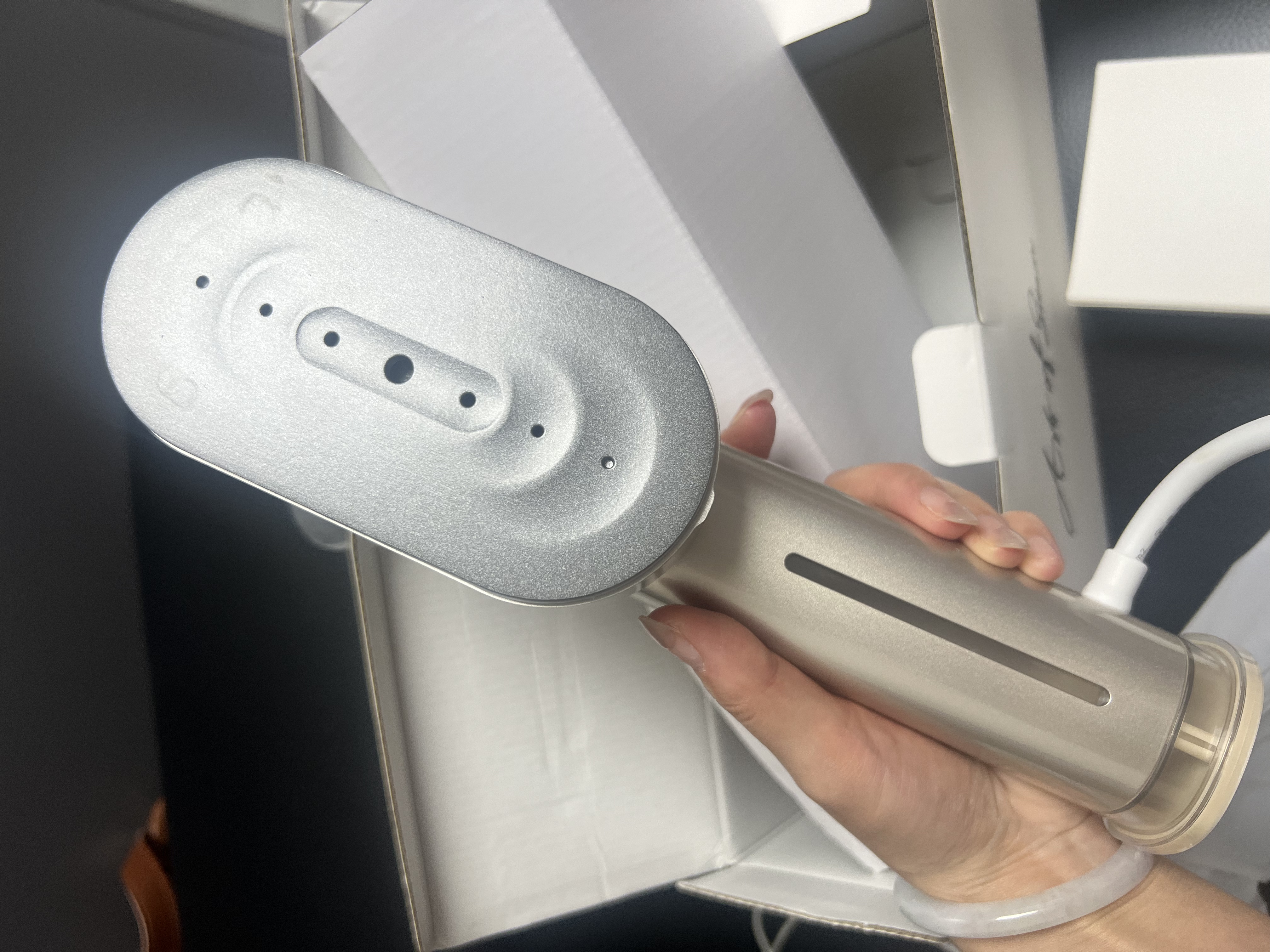 华光手持挂烫机新款家用小型蒸汽熨斗便携式熨烫机熨衣服出差神器 金玉满堂色-【一键自清洁/1秒去除褶皱/面料通熨】 实拍图