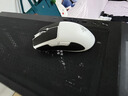雷蛇（Razer）毒蝰v3pro专业版 轻量化无线游戏鼠标 人体工程学设计宏电竞鼠标  lol吃鸡CSGO瓦罗兰特鼠标 白色（轻约55克 自带8KHZ接收器） 实拍图