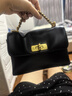 CHARLES&KEITH小号kerry邮差包单肩包斜挎包包女包生日礼物CK2-80782516 Black黑色 小包 实拍图