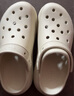 卡骆驰（crocs）男女泡芙洞洞鞋户外休闲时尚厚底一脚蹬沙滩鞋 207521-2Y2 37-38 实拍图
