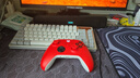 微软Xbox无线游戏手柄 无线控制器 彩色手柄锦鲤红 蓝牙 适配Xbox/PC/平板/手机 Steam促销 双人成行2 实拍图
