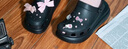 卡骆驰（crocs）男女泡芙洞洞鞋户外休闲时尚厚底一脚蹬沙滩鞋 207521-001 37-38 实拍图