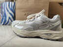 美津浓（MIZUNO）【RACER S 1.0】软底轻便运动跑步鞋男女同款缓震透气休闲慢跑鞋 18/脏脏银 39 (250mm) 实拍图