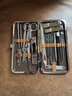 小天籁 指甲刀套装指甲剪修脚刀套装家用指甲钳子挖耳勺指甲工具套装 【性价比】咖啡色22件套 实拍图