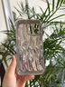 素洛适用苹果16Promax银色曲边电镀水波纹手机壳iPhone15时尚11网红女14Pro手链高级12感防摔软保护壳 电镀银色水波纹+爱心腕带 iPhone 16 Pro max 实拍图