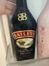 百利（Baileys）甜酒 力娇酒奶酒 洋酒组合装 原味700ml+草莓味700ml 实拍图