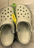 卡骆驰（crocs）男女鞋经典洞洞鞋户外休闲时尚潮流沙滩鞋凉拖鞋 10001-2Y2 38-39 实拍图