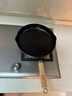 铁仕达（Telssida） 加厚铸铁小平底锅无涂层铸铁锅牛排煎锅不粘煎蛋锅辅食锅生铁锅迷你锅早餐锅 【木柄款】26cm锅+玻璃盖 实拍图