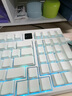 栢启歆机械手感游戏键盘 炫光背光电竞USB有线悬浮按键键盘薄膜高颜值男女生办公台式电脑笔记本通用外设 919冰蓝光有线键盘白色【104键】 实拍图