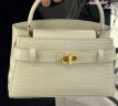 CHARLES&KEITH鳄鱼纹凯莉包手提斜挎婚包包女包生日520礼物CK2-50270880-1 Ivory象牙色 S 实拍图