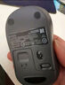 罗技（Logitech）M220 轻音鼠标 无线鼠标 办公鼠标 对称鼠标 带无线微型接收器 灰黑色 实拍图
