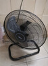 美的（Midea） 趴地扇 大功率工业风扇 家用台式电风扇 坐地爬地扇 工厂商用金属扇大风力 FS45-23B【18吋金属扇叶 四档可调】 工业商用风扇 实拍图