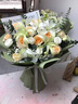 艾斯维娜父亲节鲜花速递向日葵混搭花束生日礼物全国同城配送 11朵香槟玫瑰+百合混搭花束 实拍图