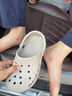 crocs卡骆驰洞洞鞋贝雅男鞋女鞋轻便耐磨一脚蹬拖鞋休闲鞋|10126 卵石色-2V3 37 /38(230mm) 实拍图