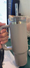 STANLEY巨无霸吸管杯水杯保温杯大容量办公车载不锈钢杯子887ML-烟灰 实拍图