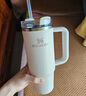 STANLEY巨无霸吸管杯水杯保温杯大容量办公车载不锈钢杯子887ML-香兰紫 实拍图