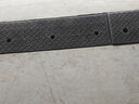 百舸 台阶斜坡垫橡塑款 门槛马路牙子路沿坡三角阶梯垫 汽车爬坡上坡垫 型号100*30*10 全黑路沿坡 CW763208 实拍图