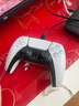 毕亚兹 PS5手柄座充 适用于 PlayStation5无线手柄充电器 双手柄支架 ps5游戏手柄充电底座 带充电指示灯 实拍图