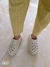 crocs檀健次推荐款经典泡芙洞洞鞋|207521 骨白色-2Y2 36/37(220mm) 实拍图