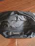 TIMBUK2胸包潮流斜挎包旅行休闲小包时尚运动单肩包男 音速黑 实拍图