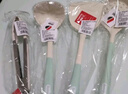 拜格（BAYCO）硅胶厨具套装五件套 锅铲 汤勺漏勺饭勺食品夹奶白绿 BC5427 实拍图