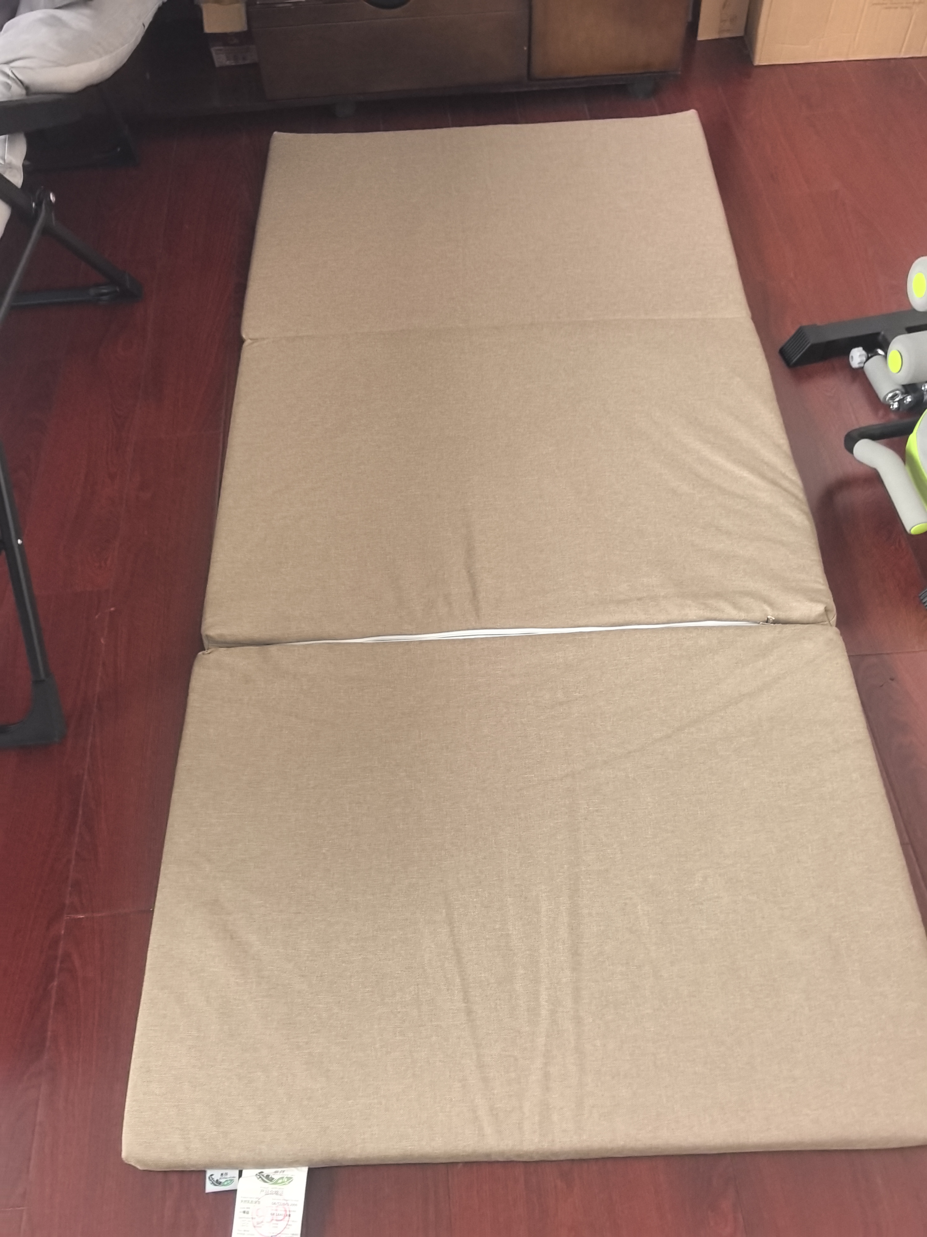 可折叠床垫乳胶家用卧室软垫榻榻米沙发两用打地铺专用对三折垫子 三折叠【95D】厚3cm(含内外套) 90*190cm 实拍图