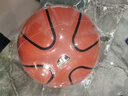 斯伯丁（SPALDING）篮球两片皮结构设计吸湿PU耐磨室内外7号标准比赛篮球 78-020Y 实拍图