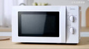 美的（Midea）快捷微波炉 家用小型 360°转盘加热 旋钮操控 易洁内胆（M1-L213B） 实拍图