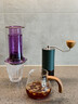 爱乐压（AEROPRESS）透明版便携式咖啡机 高颜值手压咖啡壶浓缩冷萃冰美式手冲壶家用 月光紫clear咖啡机（含50张滤纸） 实拍图