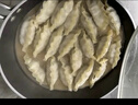必品阁（bibigo）芹菜猪肉水饺 1200g 约48只 早餐夜宵 生鲜速食饺子 速冻食品 实拍图