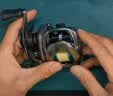 达亿瓦（DAIWA）子龙zillion sv tw2021款国际版日版远投竞技防炸线路亚水滴轮子 21款子龙SV TW 8.5速比日版 左手型 实拍图